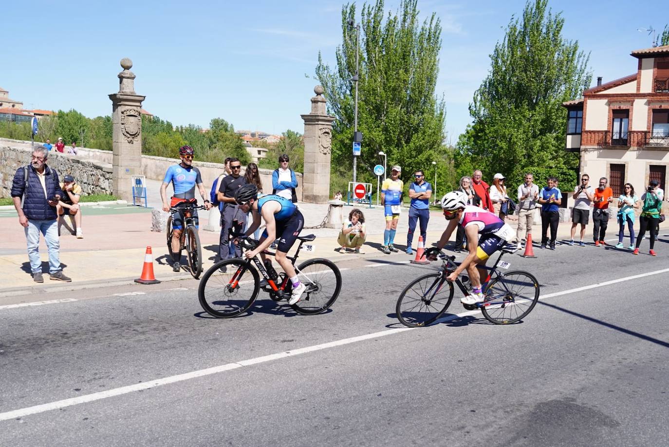 Nicolás Regidor y Marina Muñoz vencen en el Duatlón Sprint Grupo Andrés