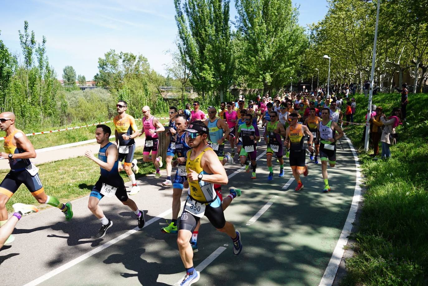 Nicolás Regidor y Marina Muñoz vencen en el Duatlón Sprint Grupo Andrés