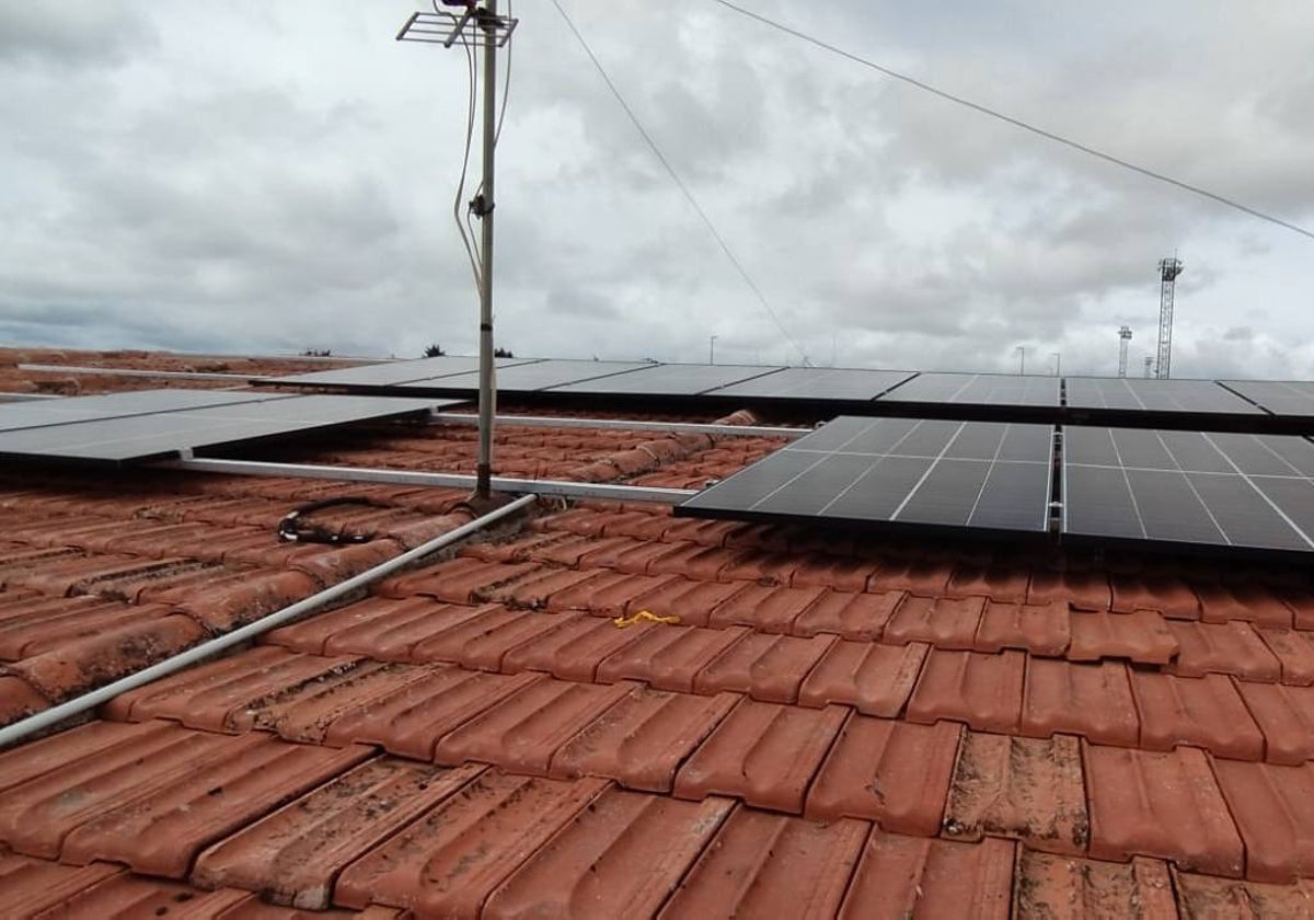 Nuevas placas solares en Fuentes de Oñoro.