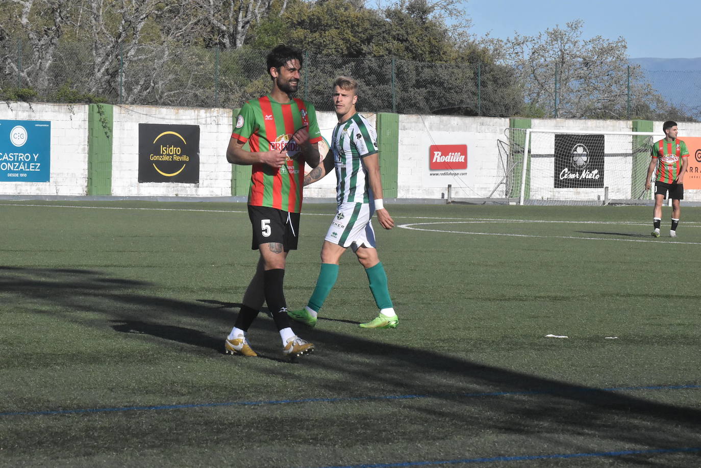 Explosión de alegría del Guijuelo tras clasificarse para el playoff