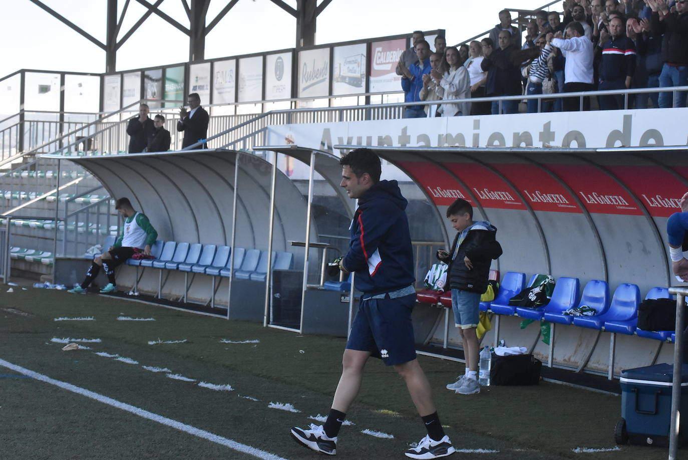 Explosión de alegría del Guijuelo tras clasificarse para el playoff