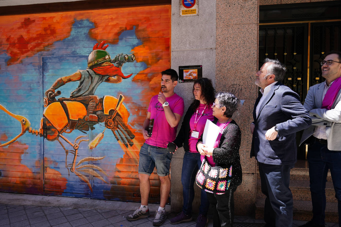 Catorce nuevas joyas de arte urbano enriquecen el barrio del Oeste