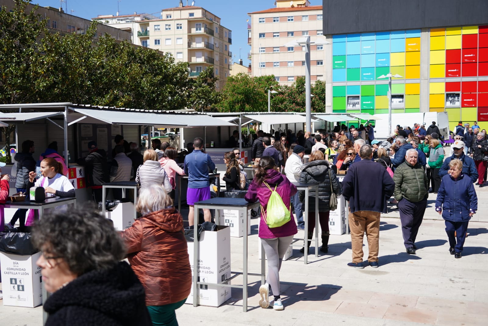 Día de la Comunidad: música, deporte y tapas en la plaza de la Concordia