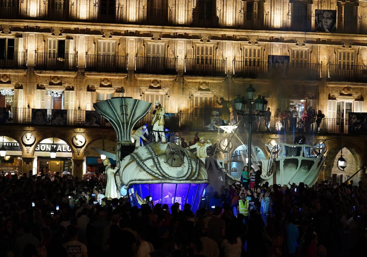 Espectáculo de la edición del año pasado del FÀCYL en la Plaza Mayor.