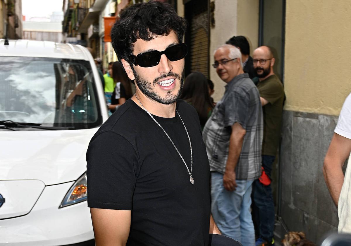 Sebastián Yatra confirma con una sonrisa su reconciliación con Aitana: «Estamos felices»