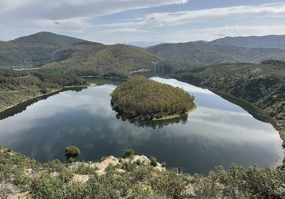 Espectacular vista del meandro desde la zona del mirador.