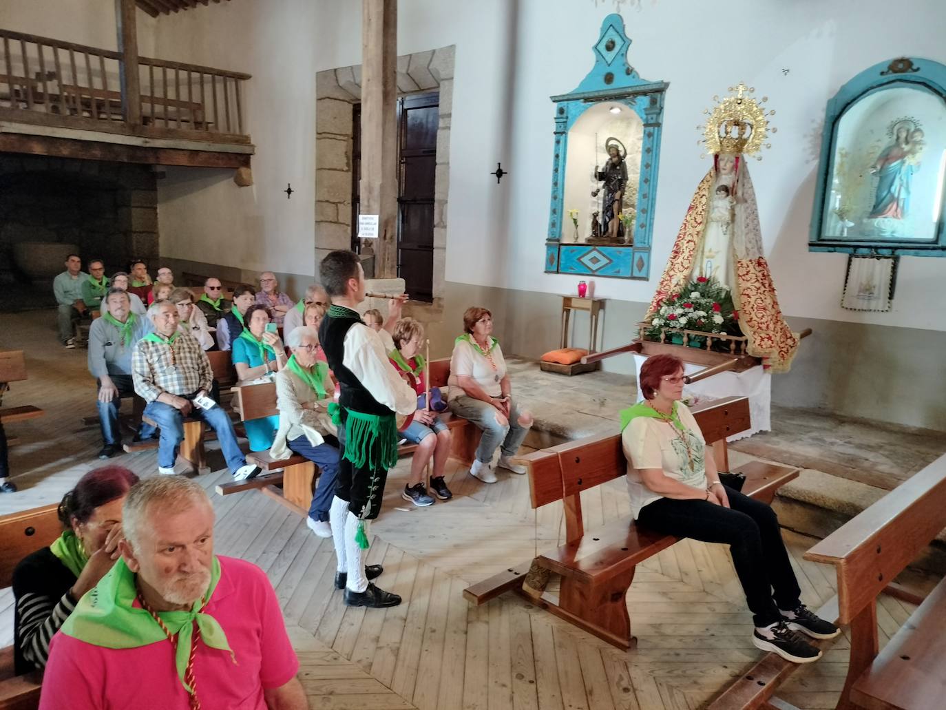 Unidos en torno a la Virgen de Montemayor