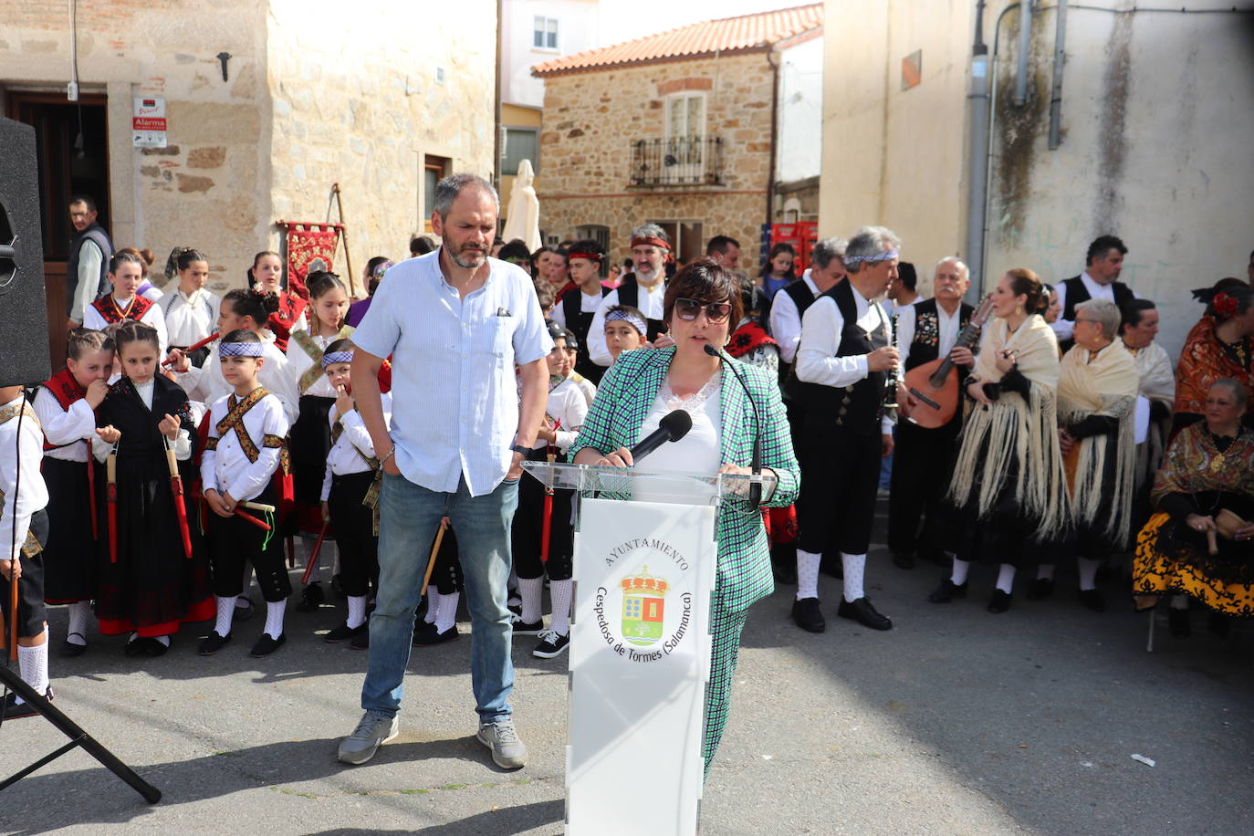 Jornada de tradición y danzas en Cespedosa de Tormes