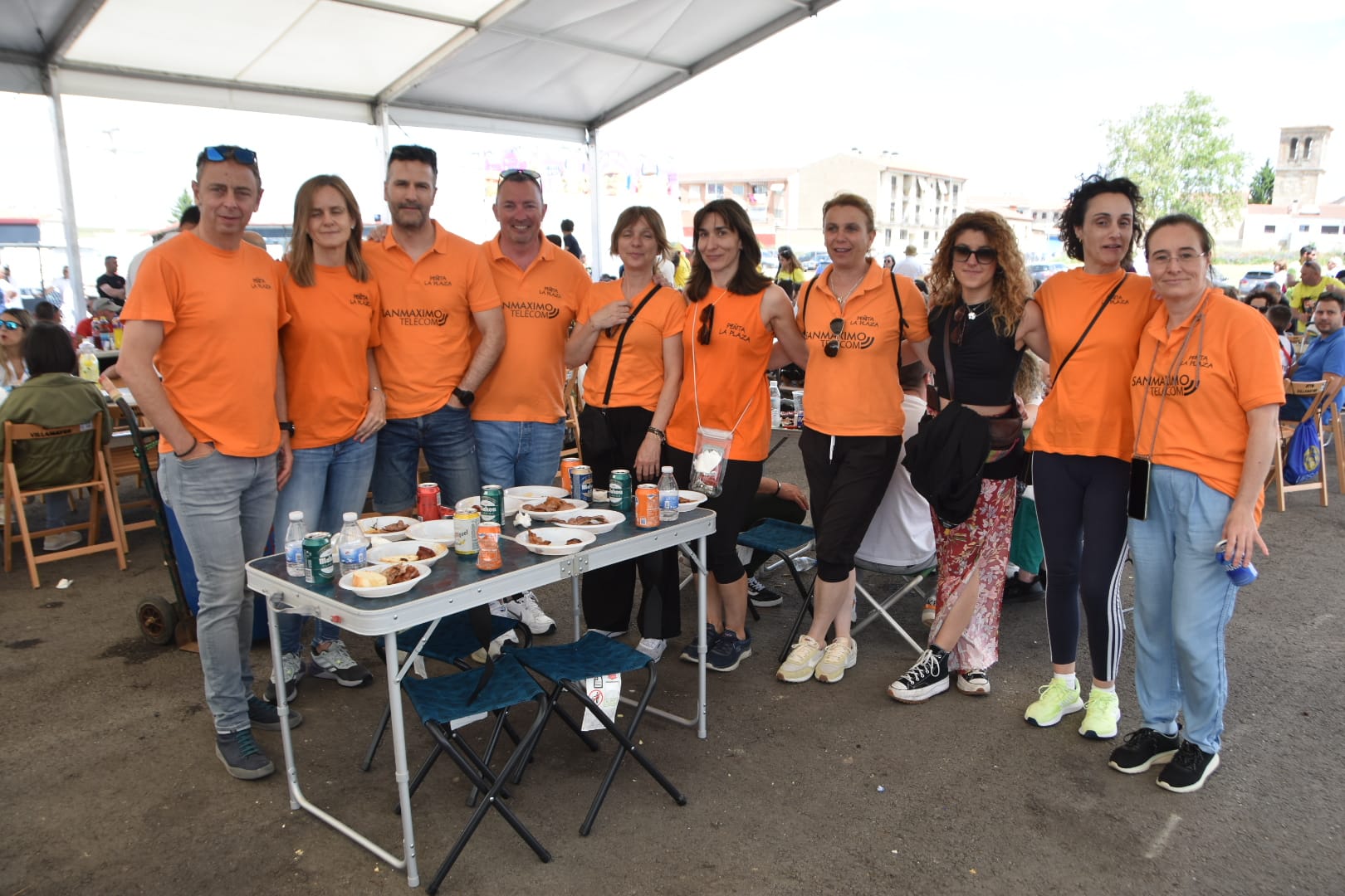 Parrillada para 2.000 personas en Villamayor