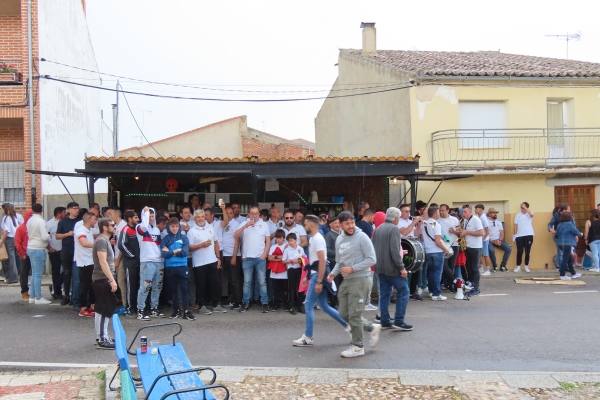 Un toro de San Isidro muy entretenido en Cantalpino