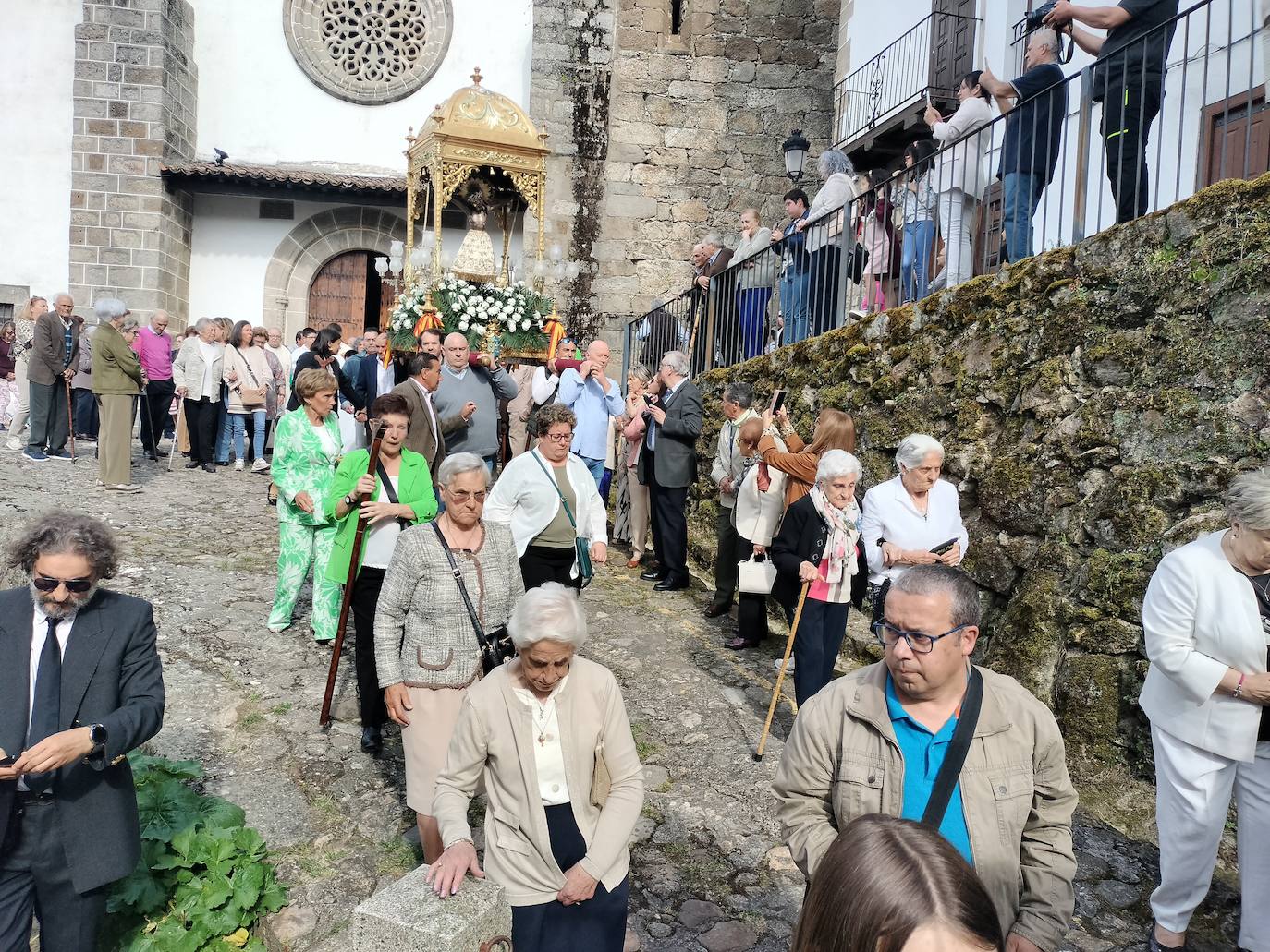 Solemne regreso a casa del Bendito Cristo del Refugio