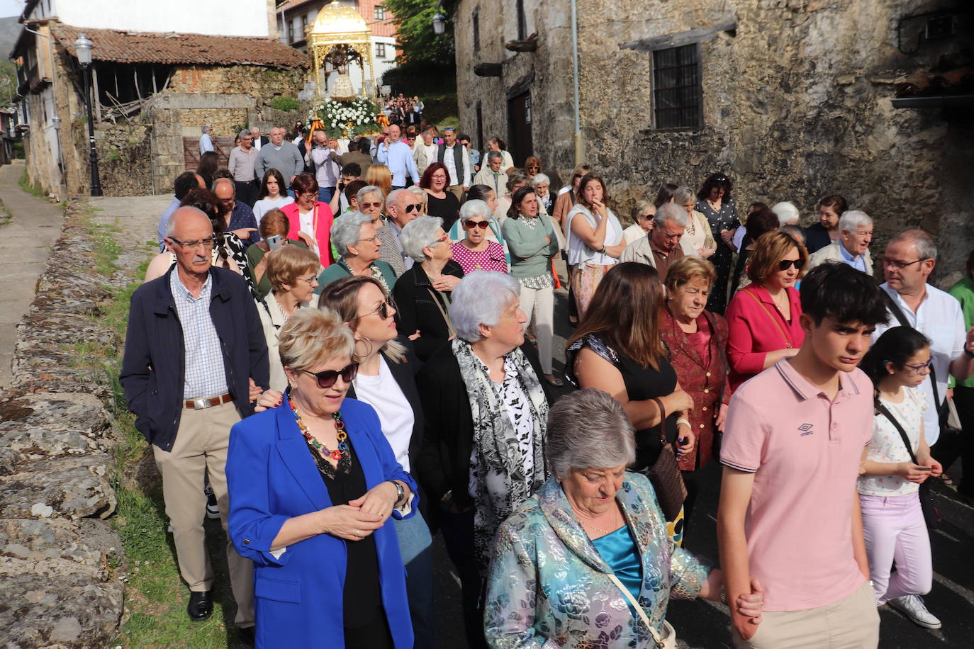 Solemne regreso a casa del Bendito Cristo del Refugio