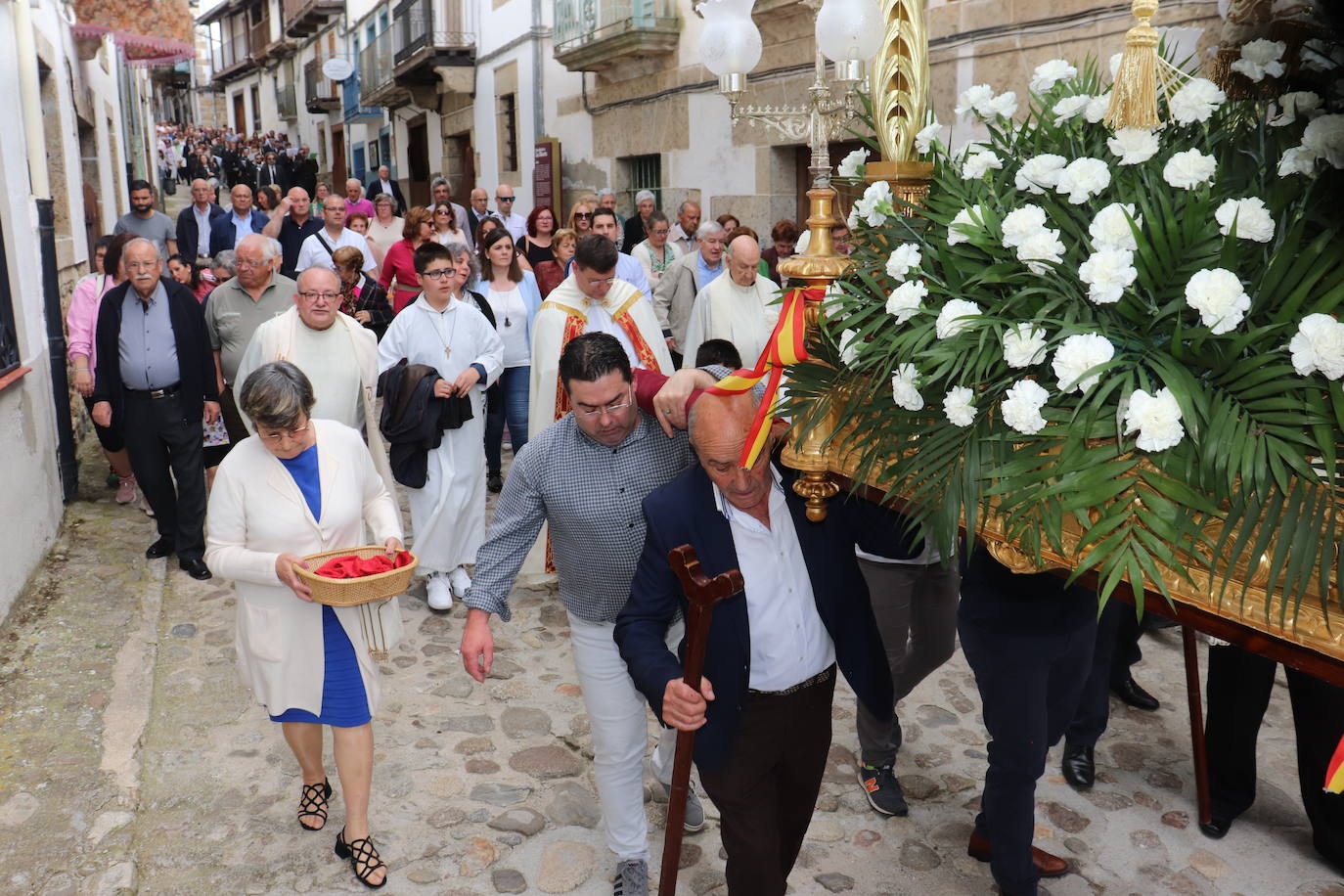 Solemne regreso a casa del Bendito Cristo del Refugio