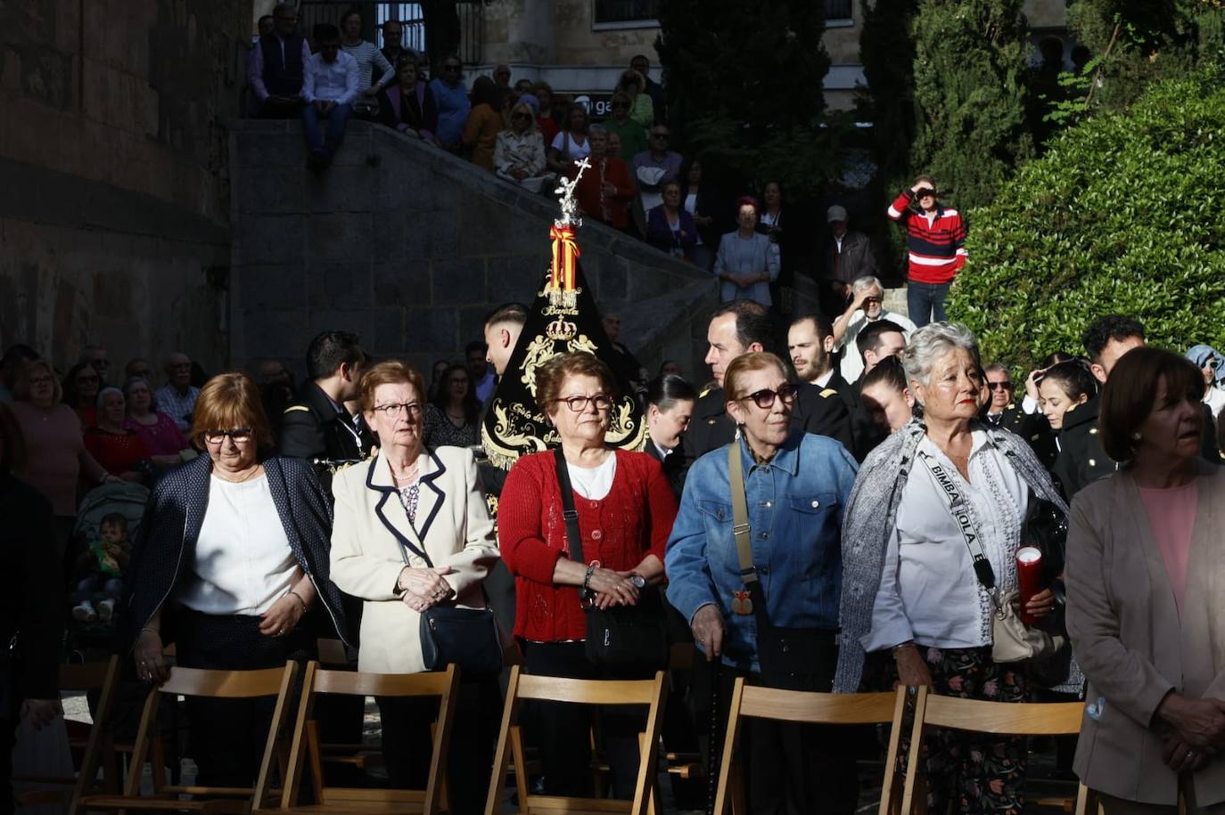 Multitudinaria procesión del Cristo de los Milagros