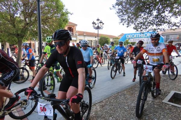 Más de 150 ciclistas en el paraíso de Alaraz