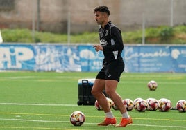 Erik Ruiz, durante un entrenamiento en el Reina Sofía.