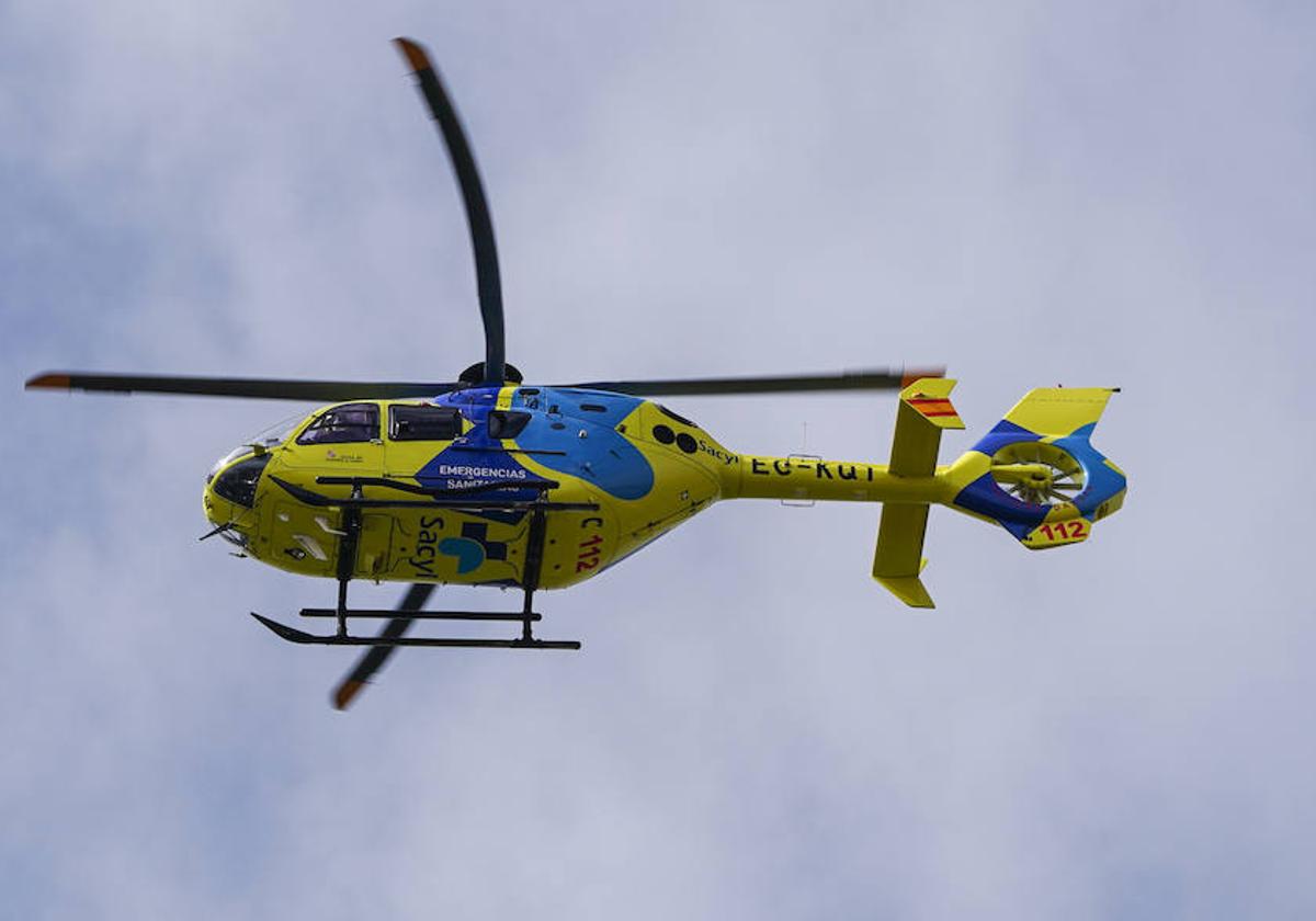 Helicóptero de Sacyl, en una intervención.