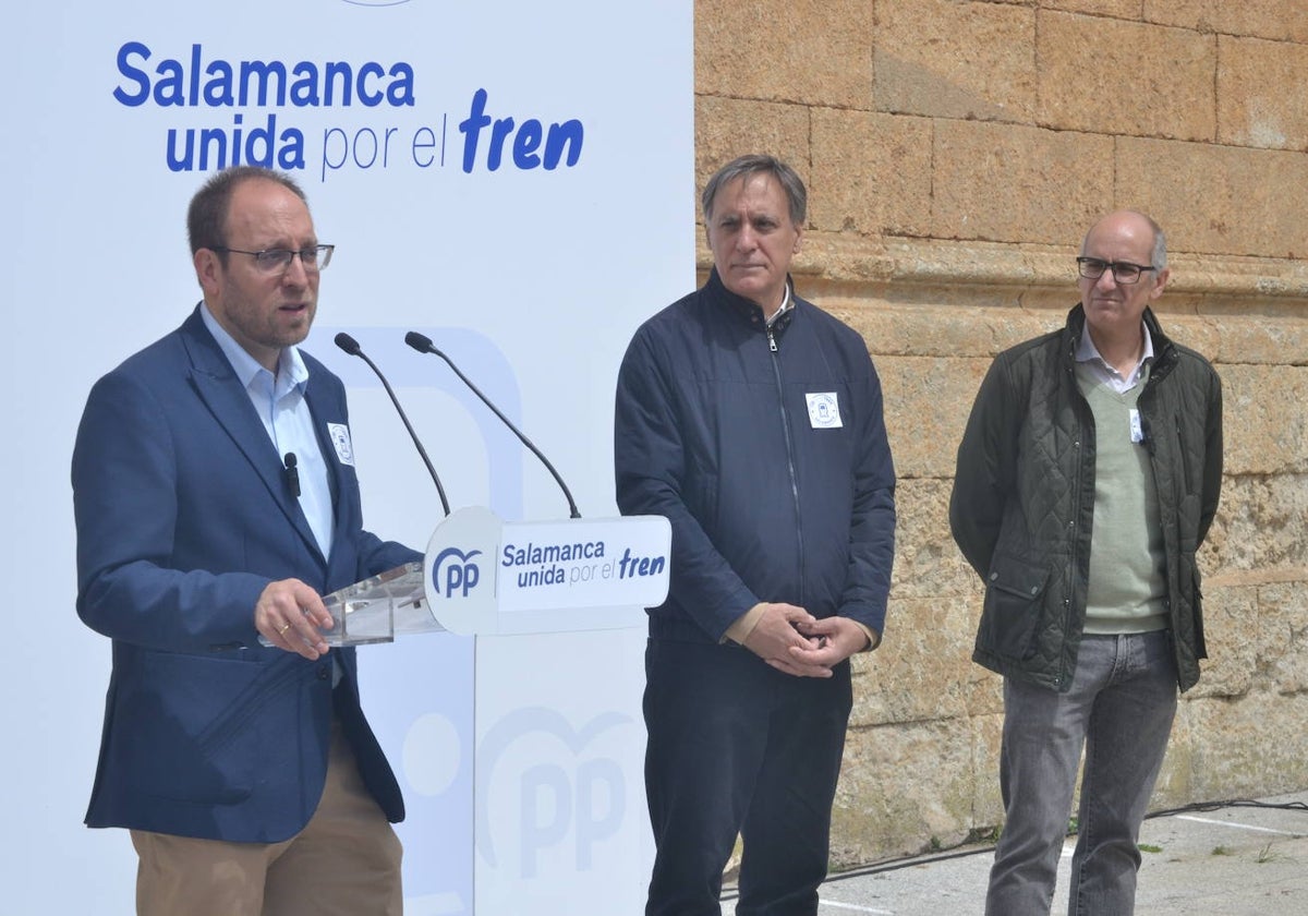 Ciudad Rodrigo exige al Gobierno el impulso de las conexiones ferroviarias