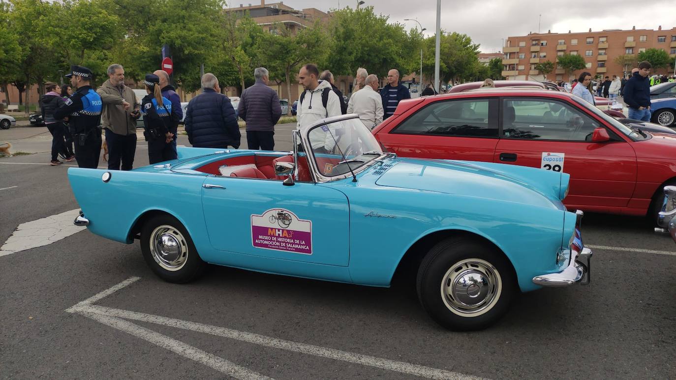 Así ha sido el espectacular rally que ha recorrido Salamanca para homenajear a la Policía Local