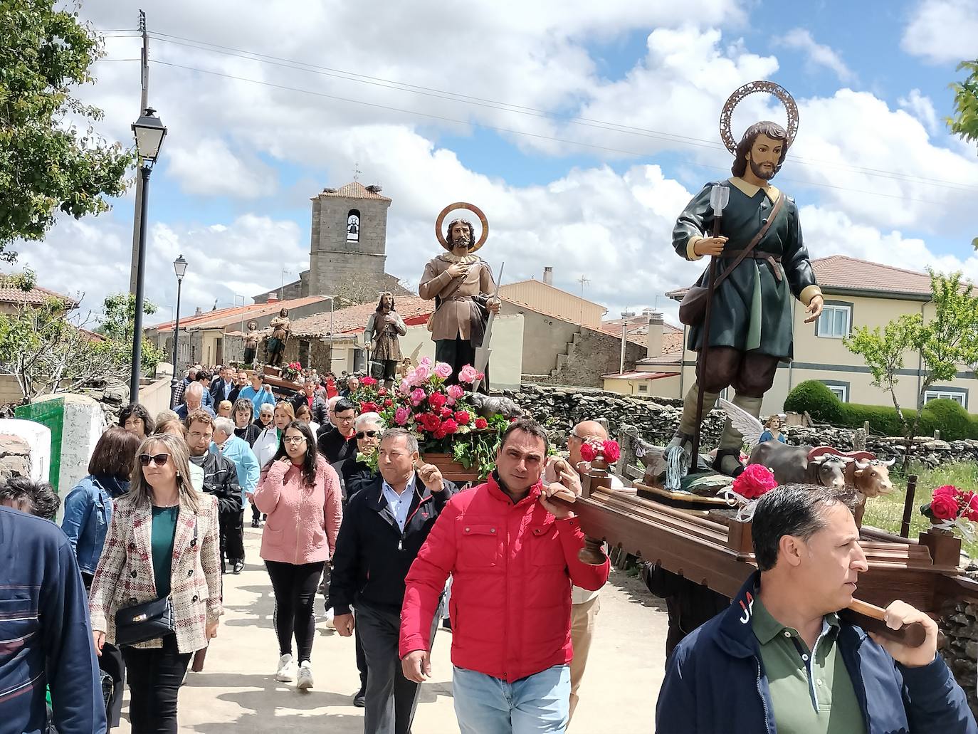 Cinco pueblos unidos por las bendiciones de San Isidro