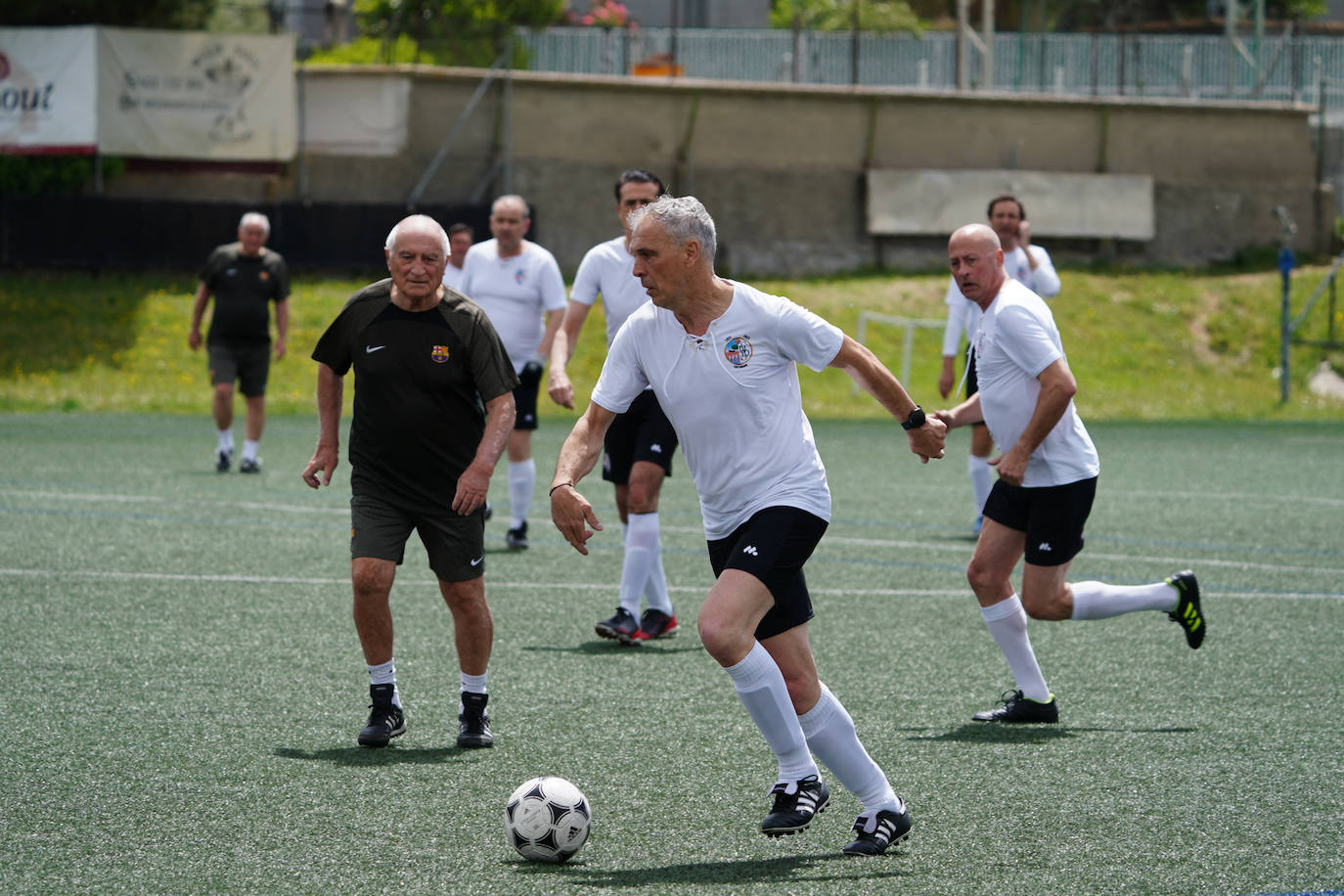 Los veteranos de la UDS celebran el 50 aniversario del primer ascenso a Primera