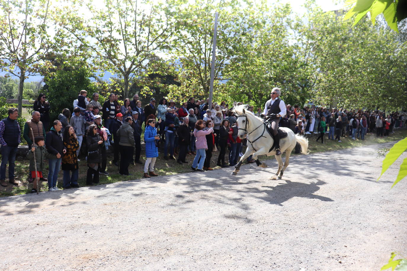 Los paporros llenan El Castañar de Béjar para honrar a la patrona