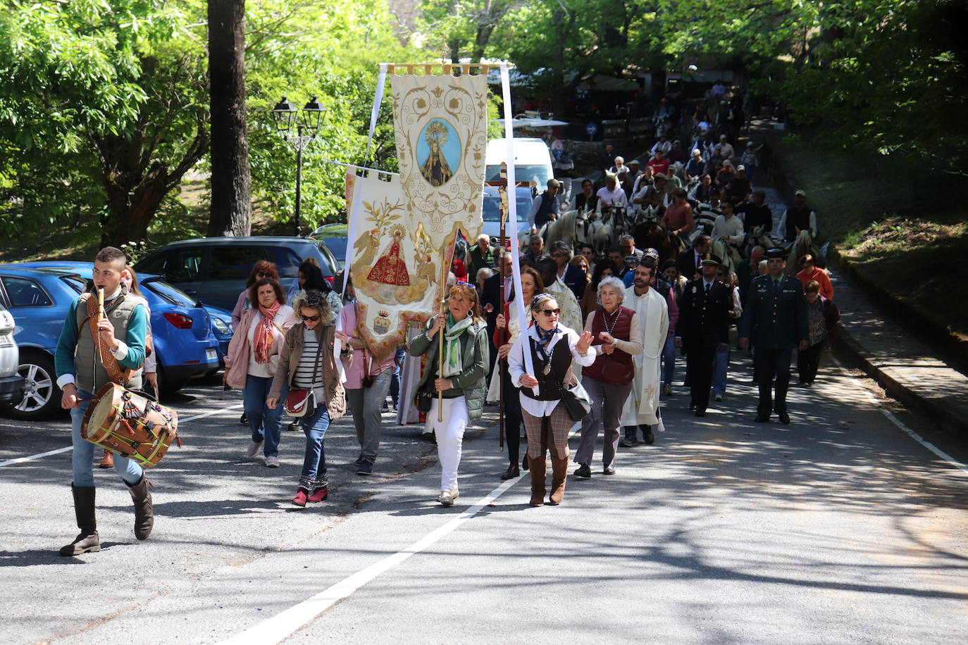 Los paporros llenan El Castañar de Béjar para honrar a la patrona