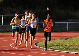 Varios atletas durante el Control