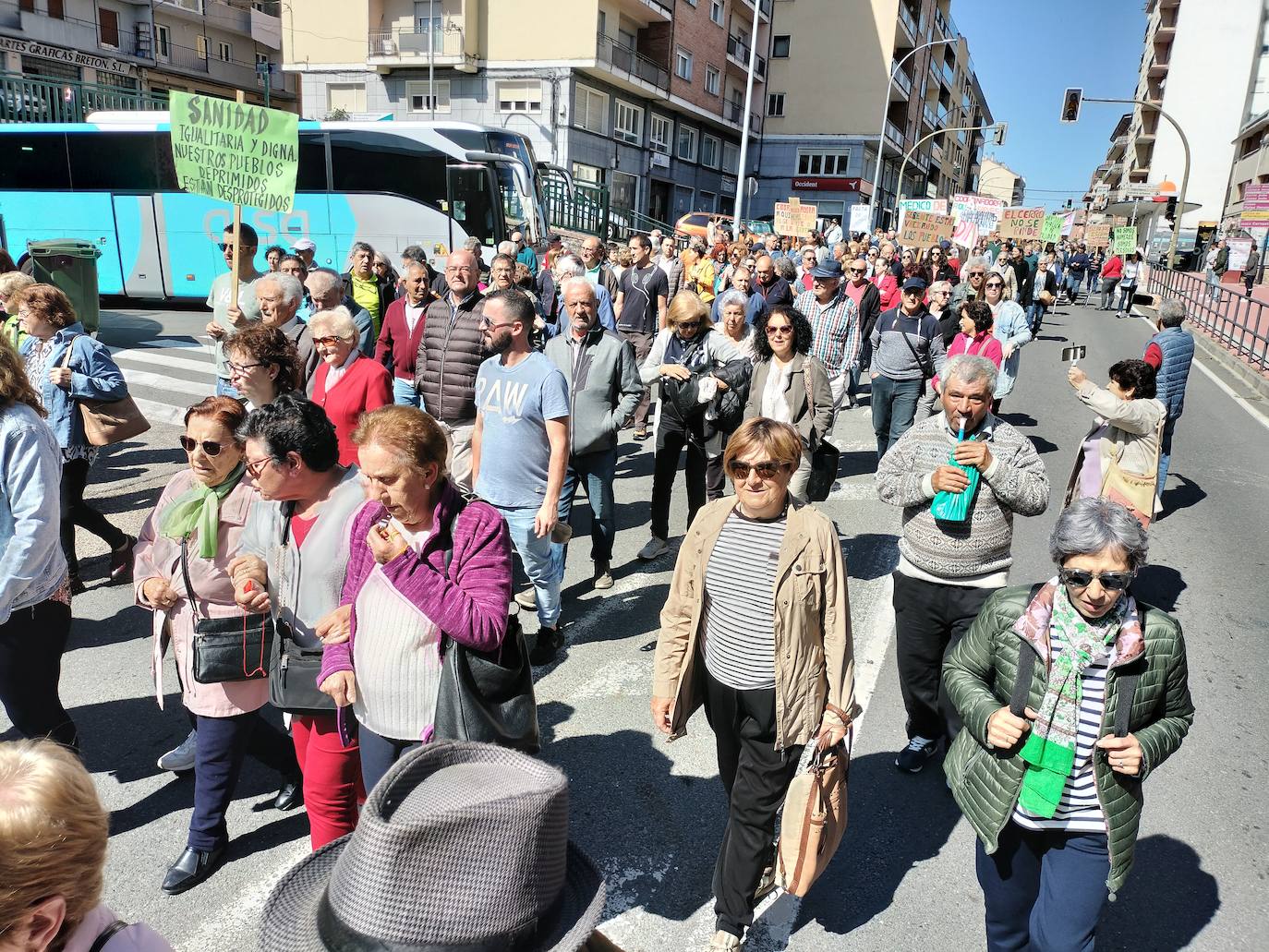 Centenares de personas demandan en Béjar una sanidad rural de calidad