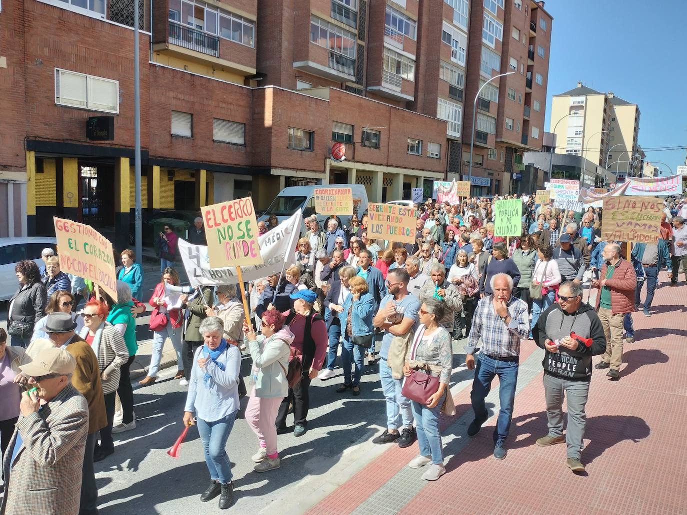 Centenares de personas demandan en Béjar una sanidad rural de calidad