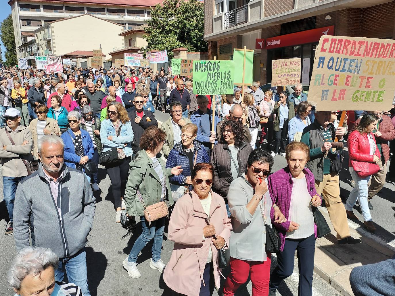 Centenares de personas demandan en Béjar una sanidad rural de calidad