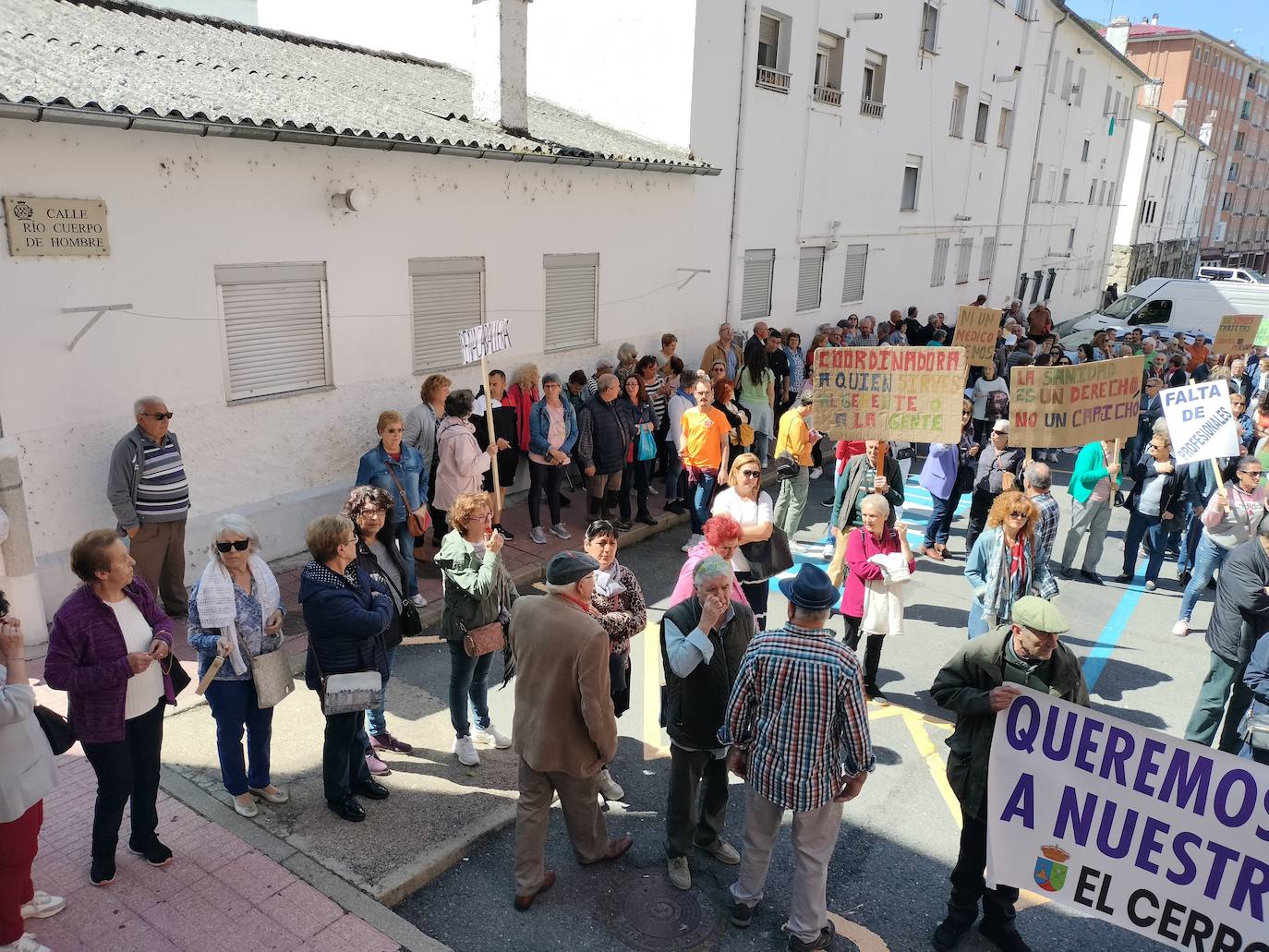 Centenares de personas demandan en Béjar una sanidad rural de calidad