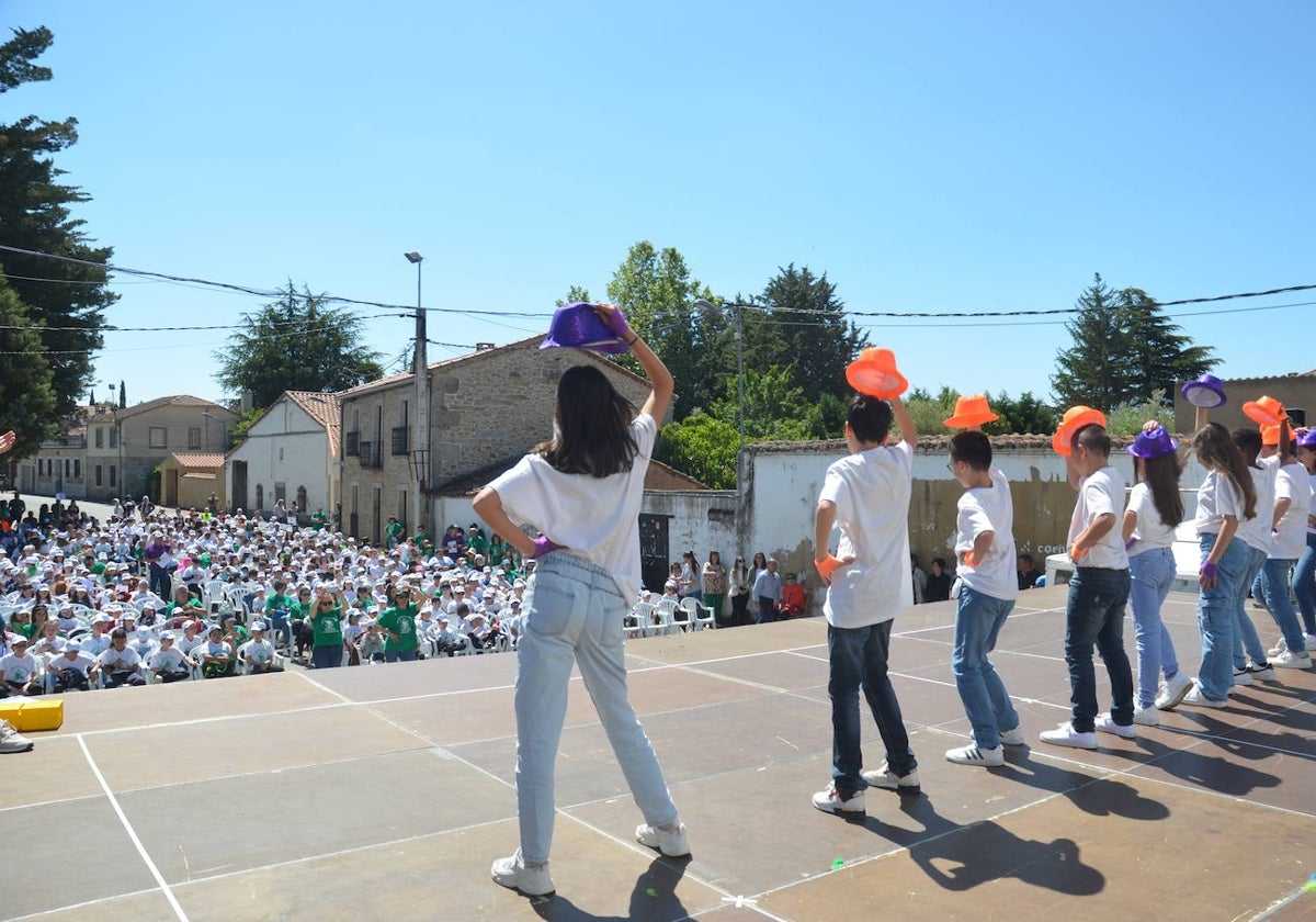 El ritmo desbocado de casi mil alumnos de escuelas de toda la provincia