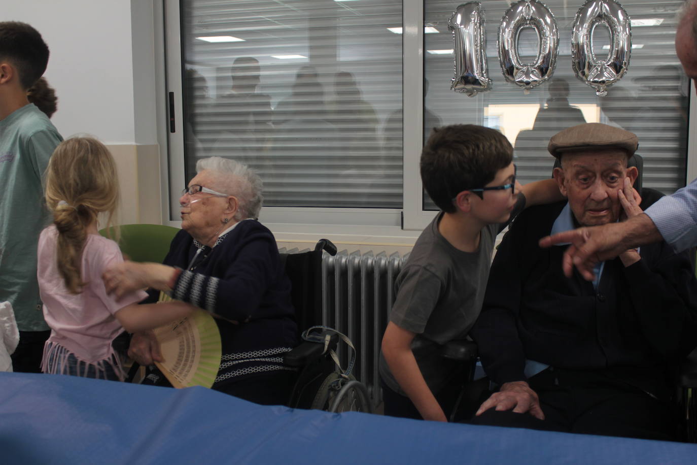 Joaquina Martín Barbero, la salmantina que cumple 100 años junto a su marido centenario