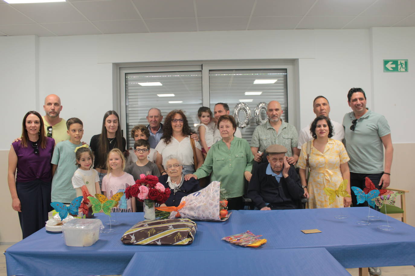 Joaquina Martín Barbero, la salmantina que cumple 100 años junto a su marido centenario