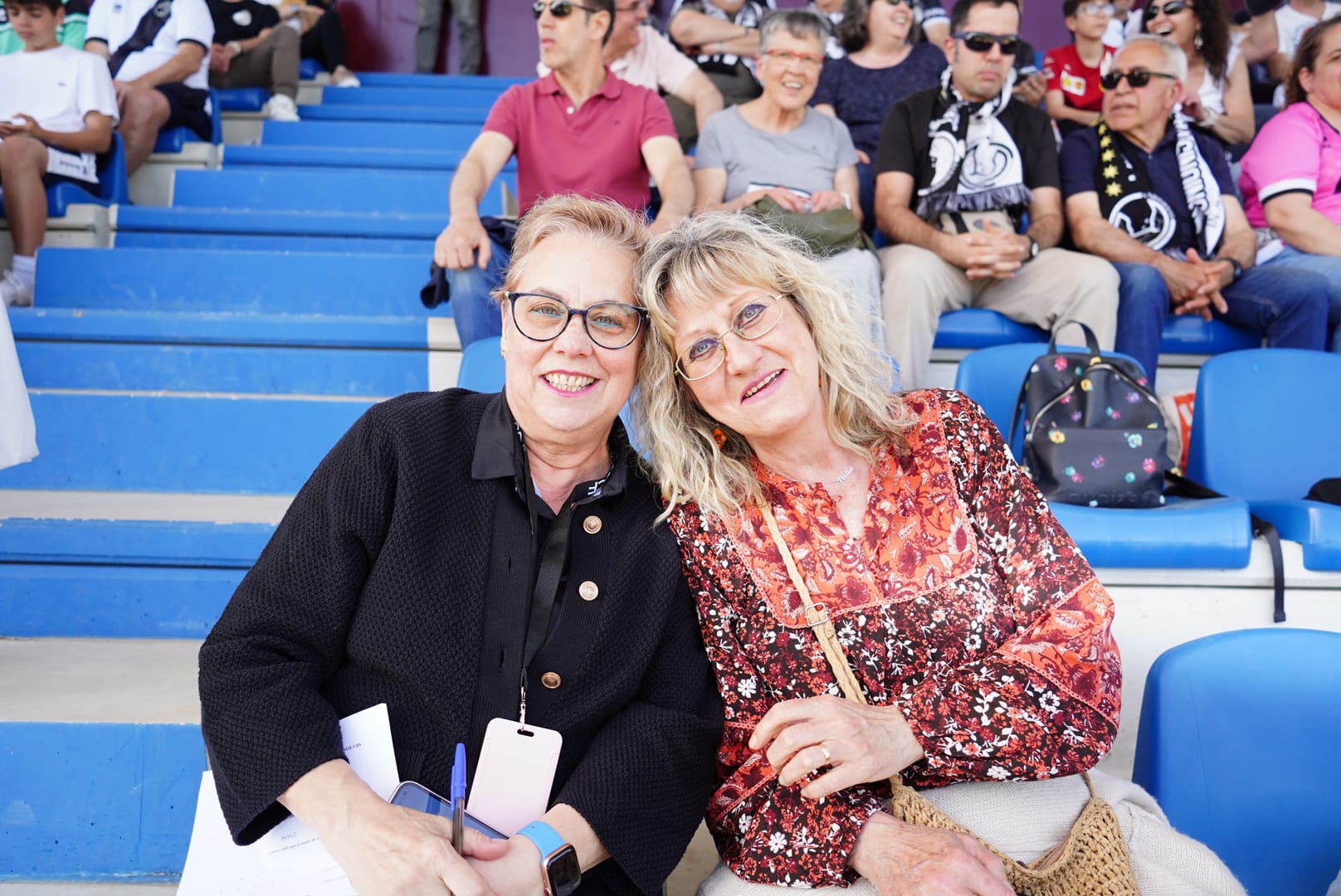 Búscate en la grada del Reina Sofía en el partido contra el Arenteiro