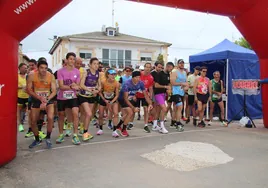 La salida de la carrera absoluta en Vega de Tirados