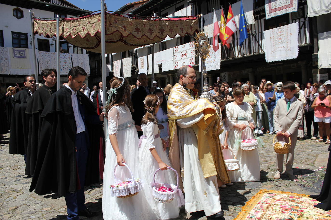 La belleza excelsa del Corpus de La Alberca, en imágenes