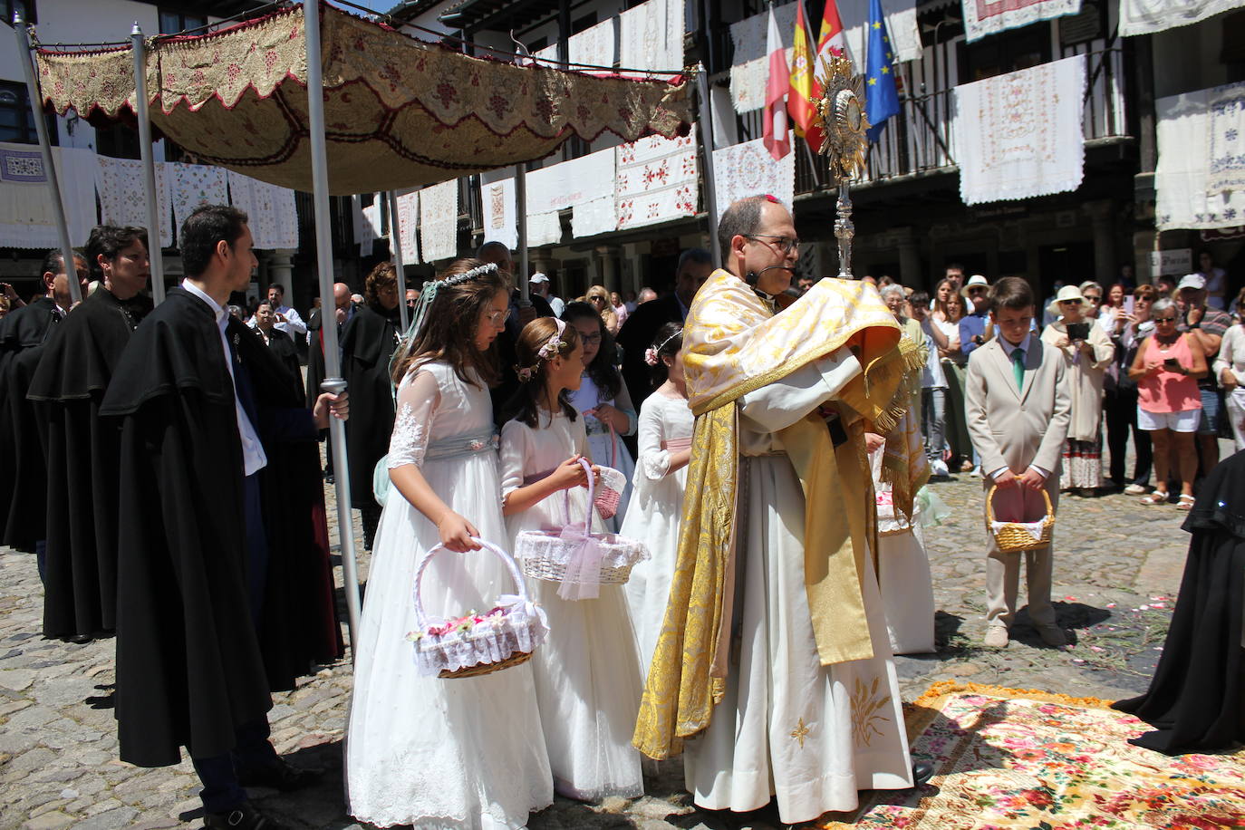 La belleza excelsa del Corpus de La Alberca, en imágenes