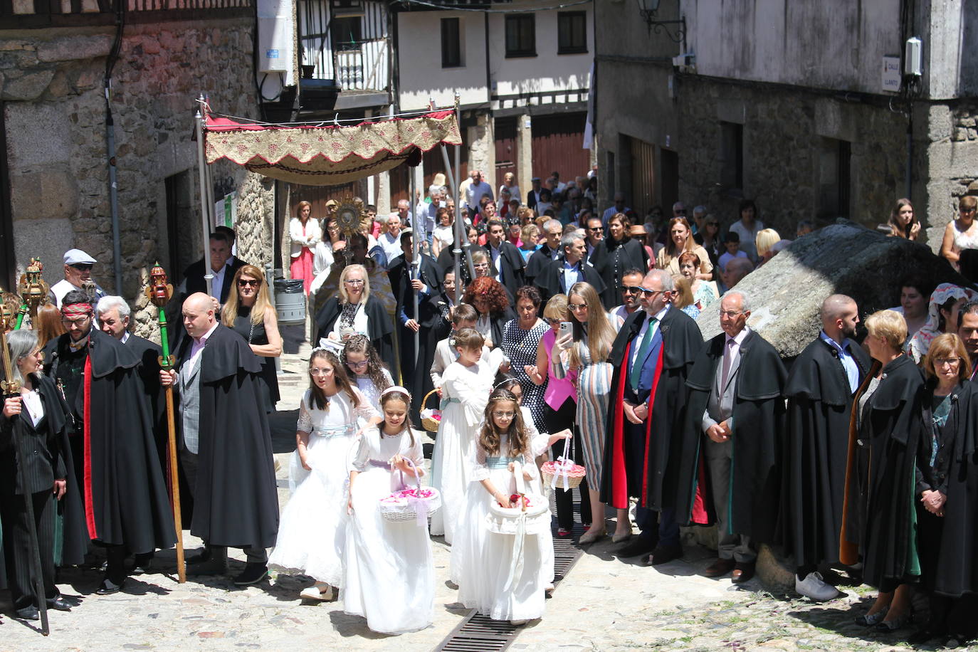 La belleza excelsa del Corpus de La Alberca, en imágenes