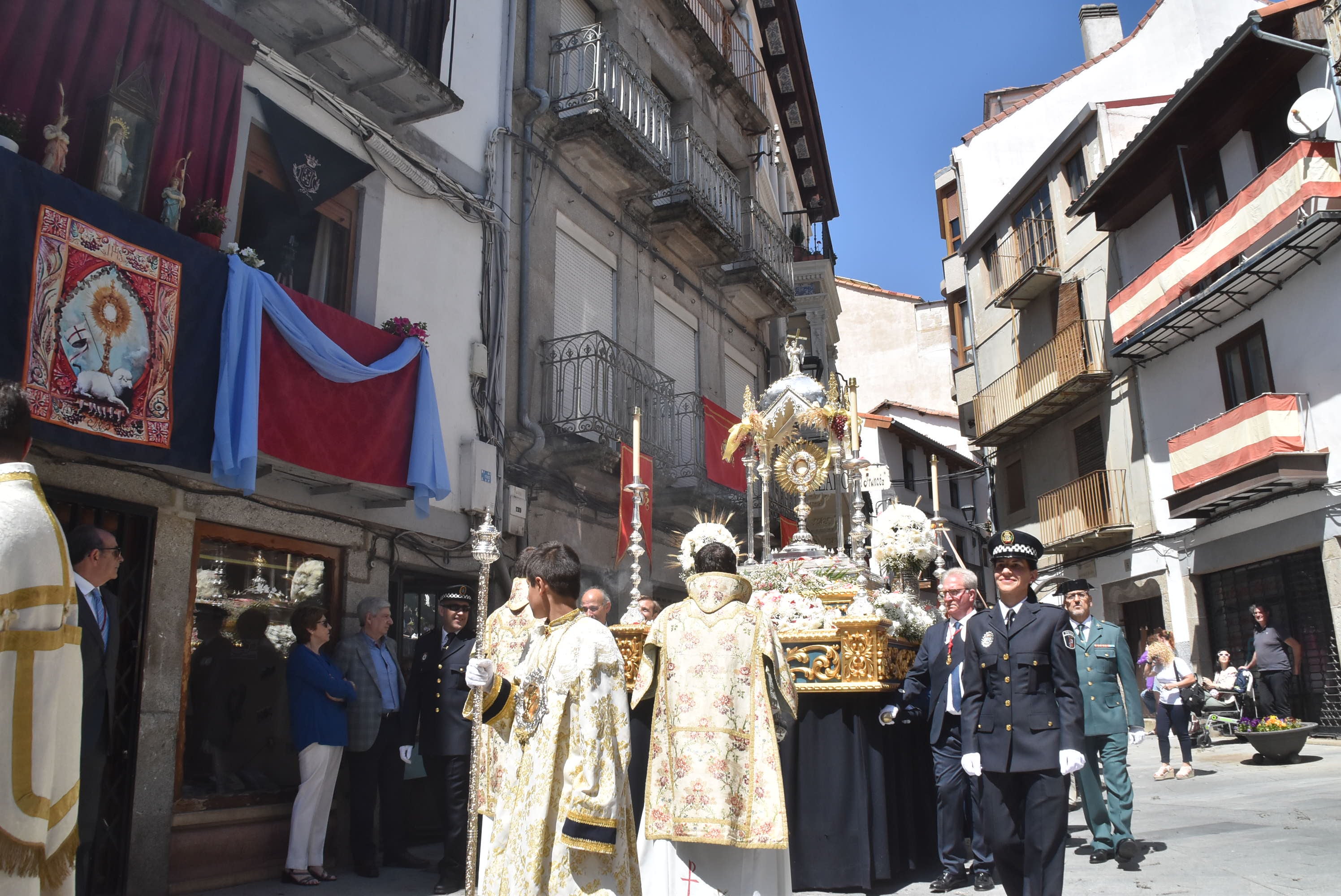 Béjar brilla en el quinto aniversario de su Corpus más internacional