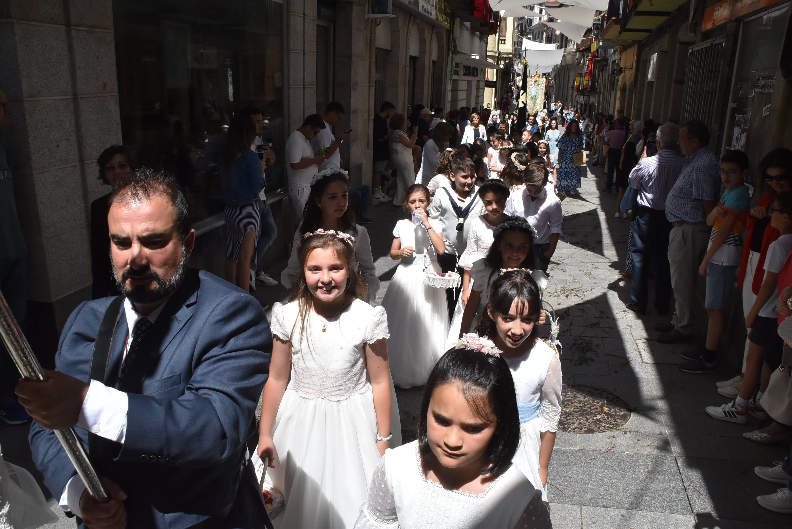 Béjar brilla en el quinto aniversario de su Corpus más internacional