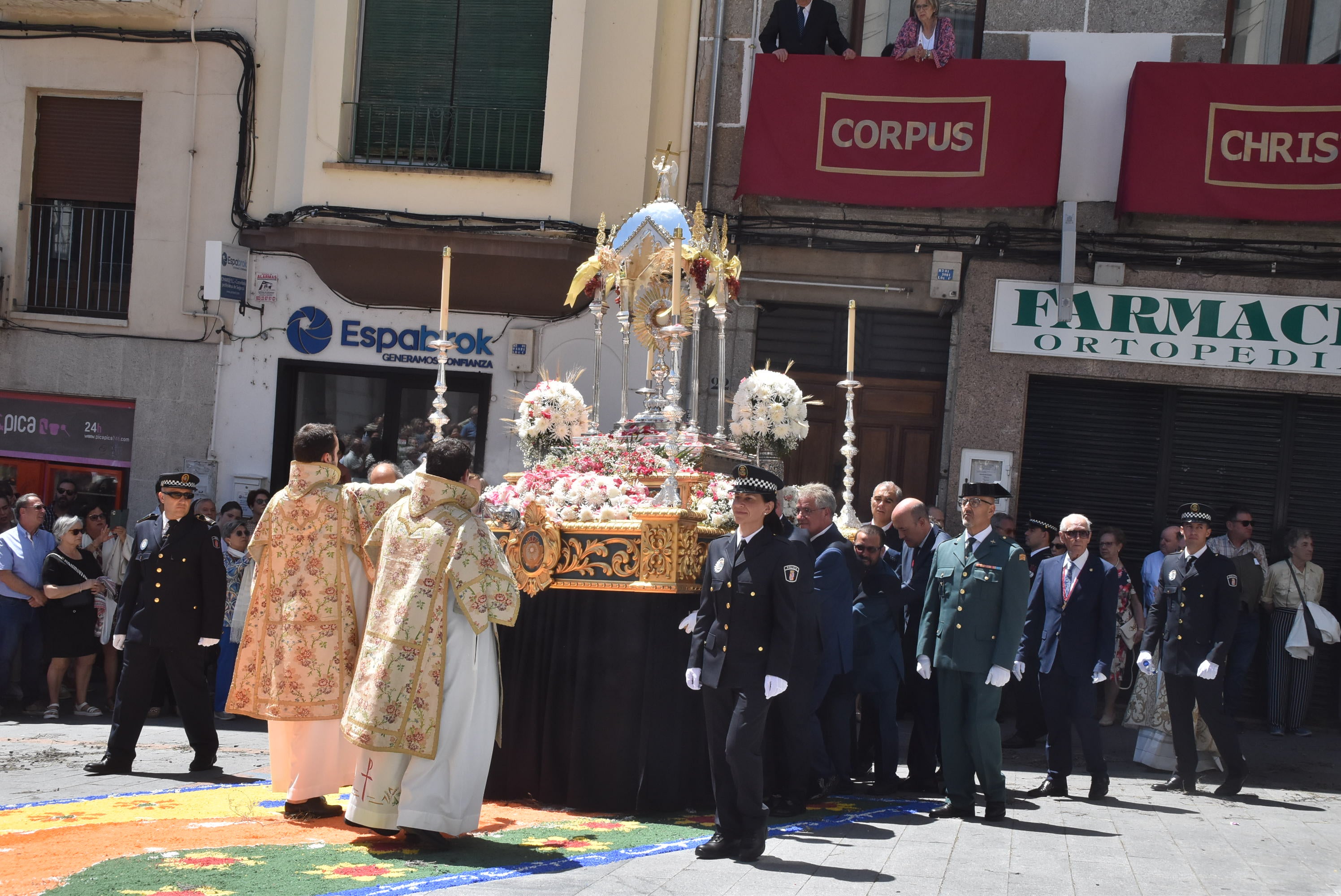 Béjar brilla en el quinto aniversario de su Corpus más internacional