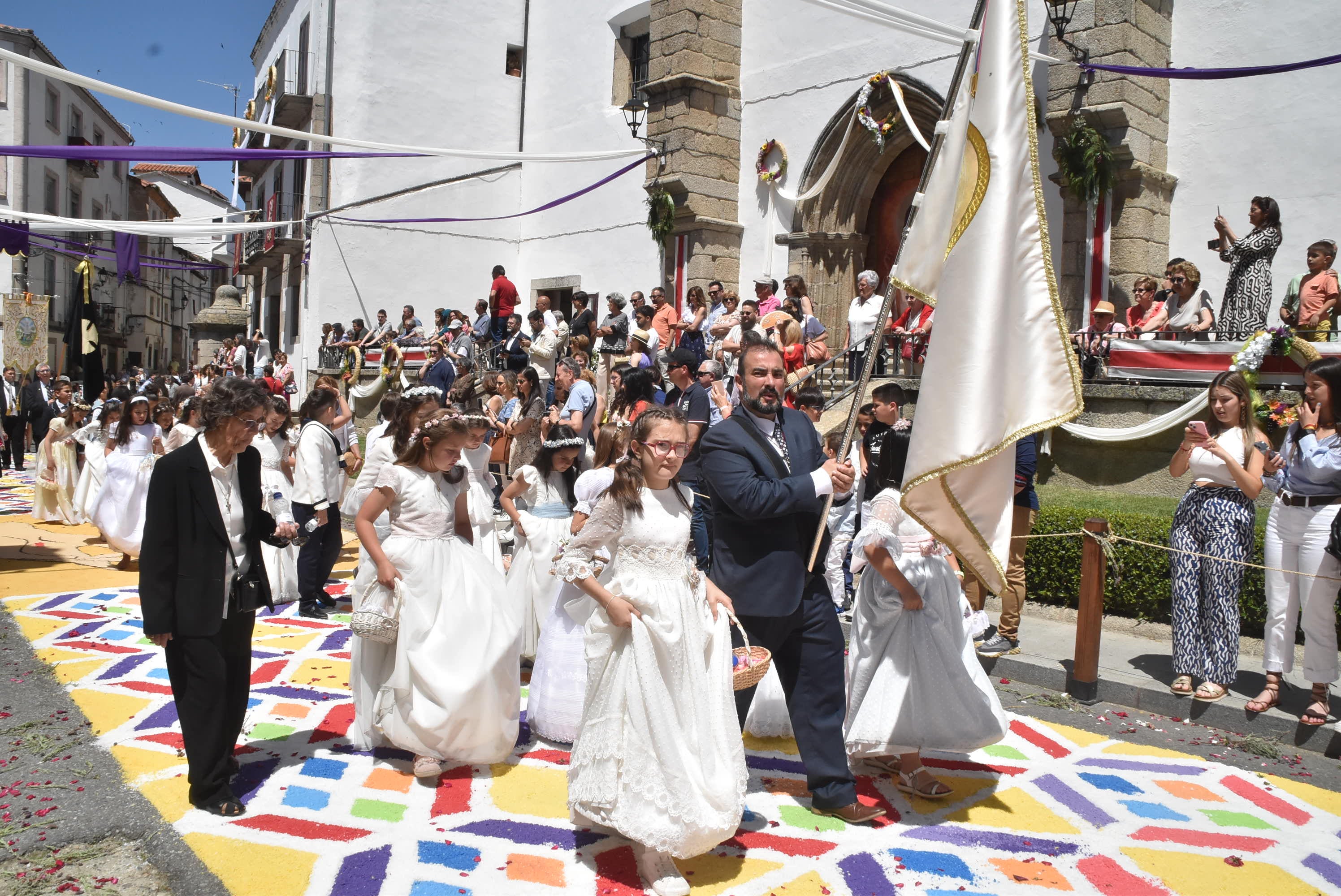 Béjar brilla en el quinto aniversario de su Corpus más internacional