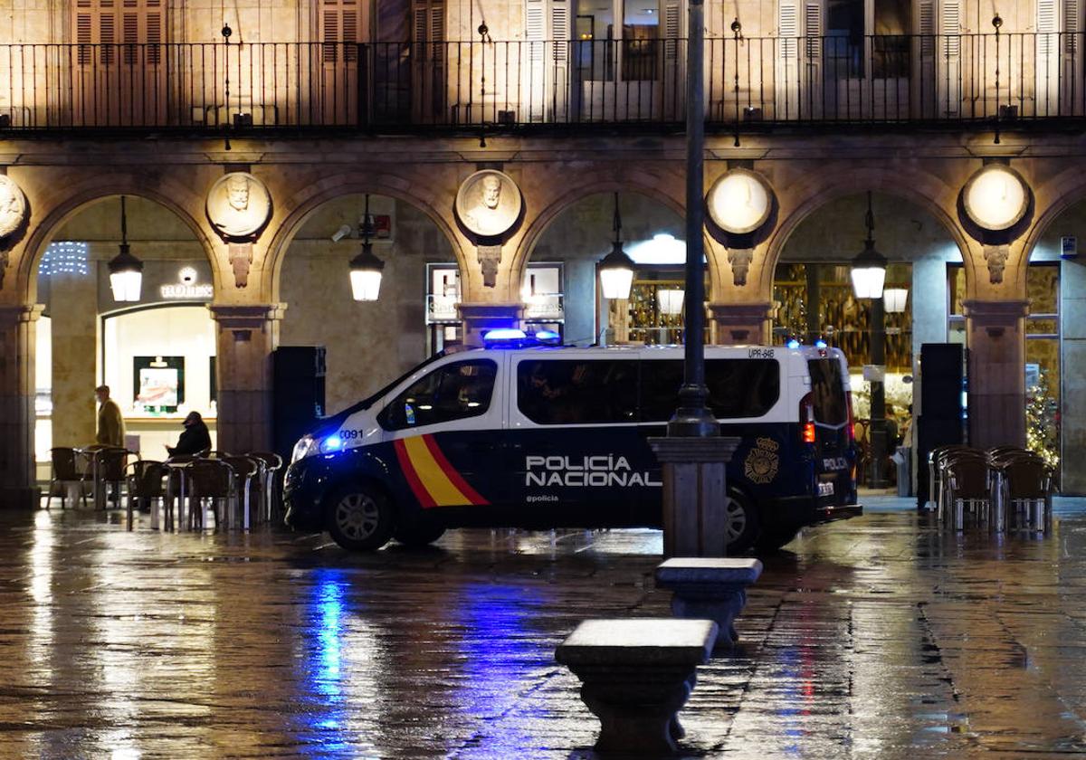 Furgón de la Policía Local en una imagen de Archivo