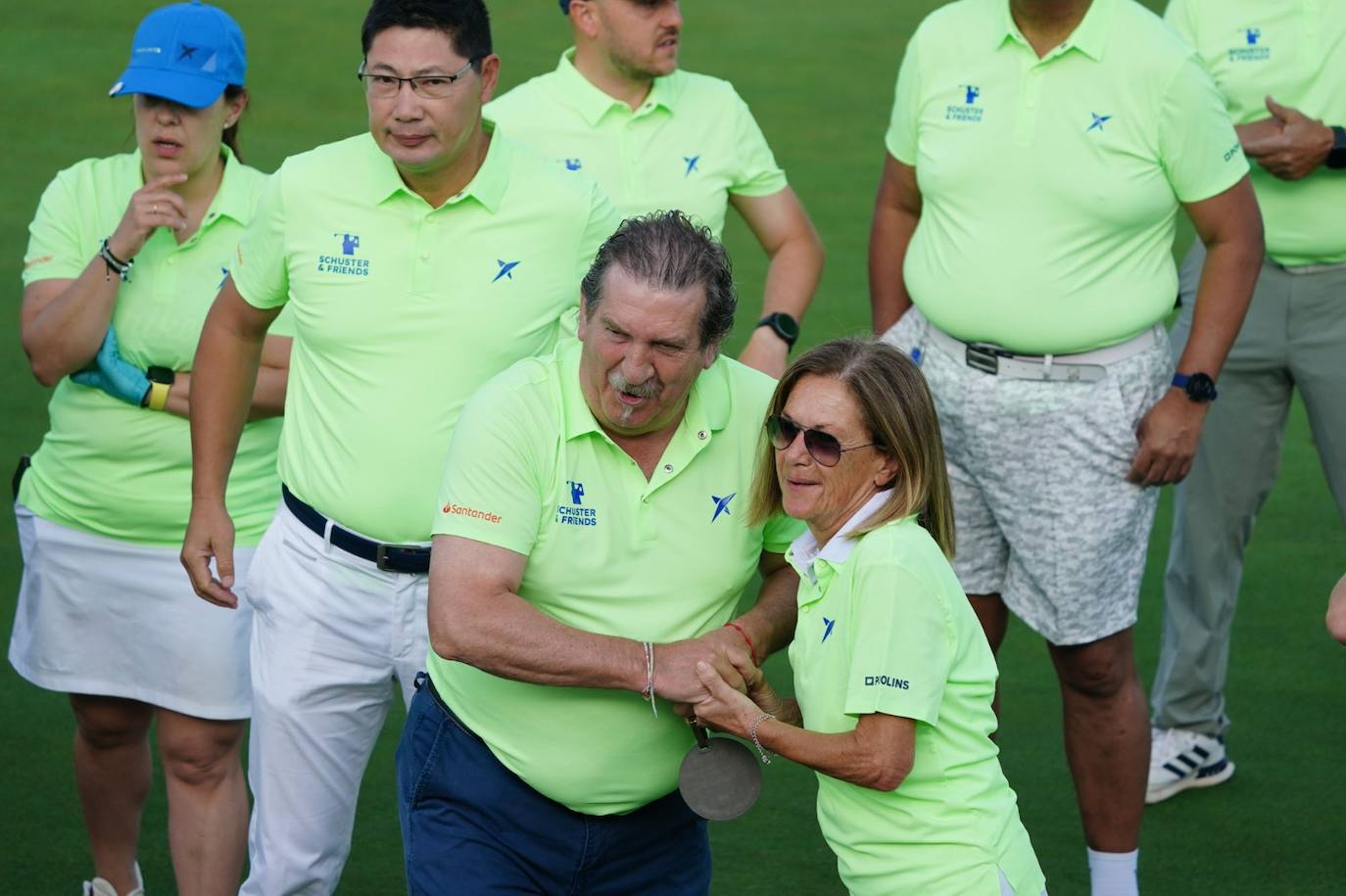 Lluvia de famosos en el campo de golf de La Valmuza