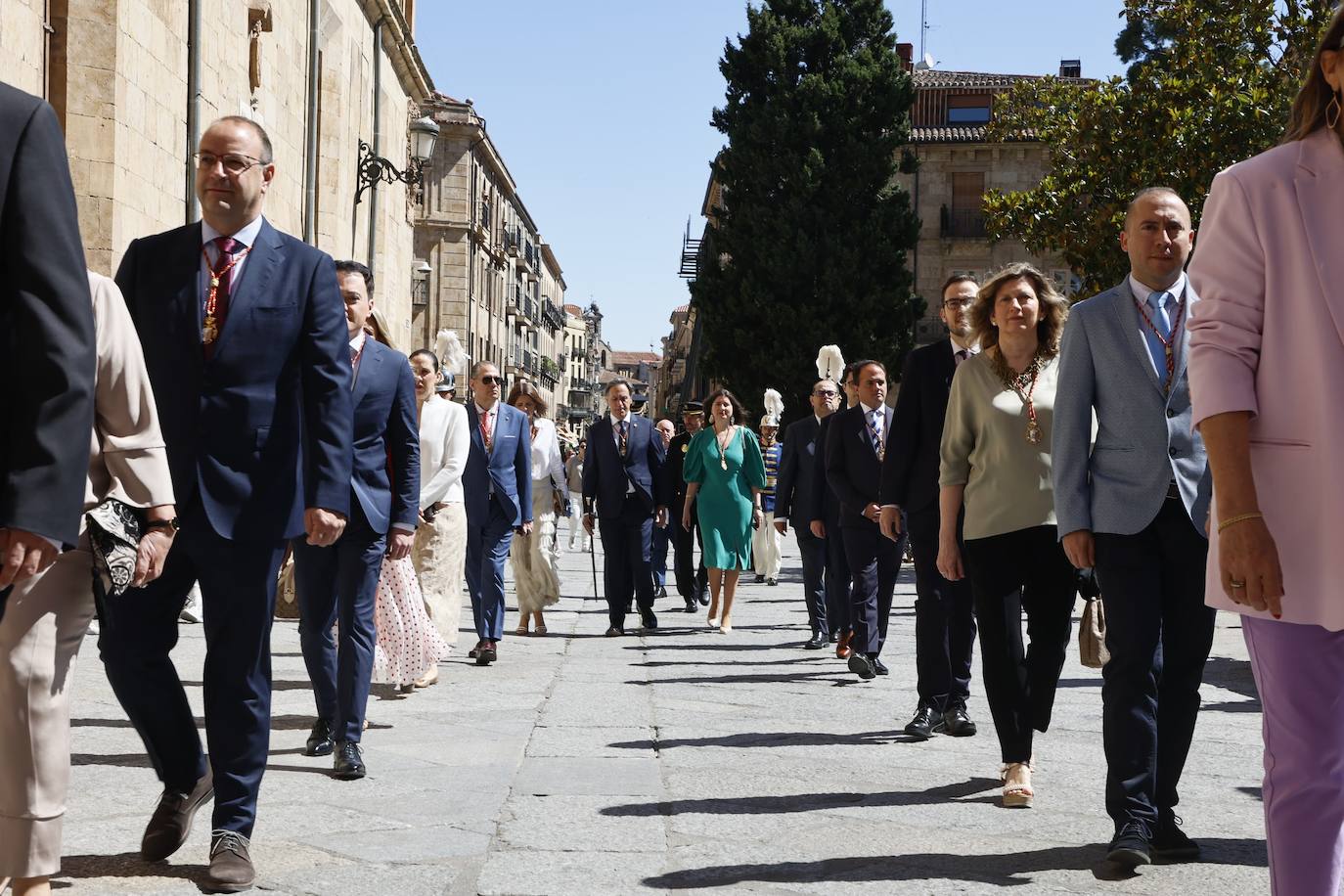 El obispo pide regenerar la vida pública para acabar con una sociedad rota y dividida por el día de San Juan de Sahagún