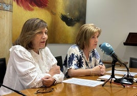 Carmen Ávila y Sonsole Núñez durante la rueda de prensa.