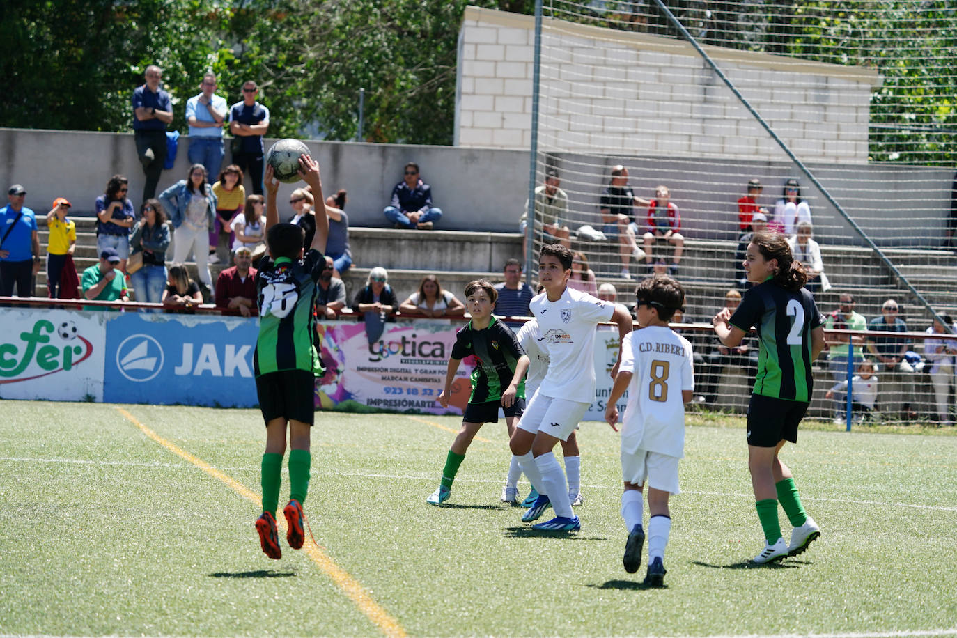 Los salmantinos disfrutan del deporte por San Juan de Sahagún