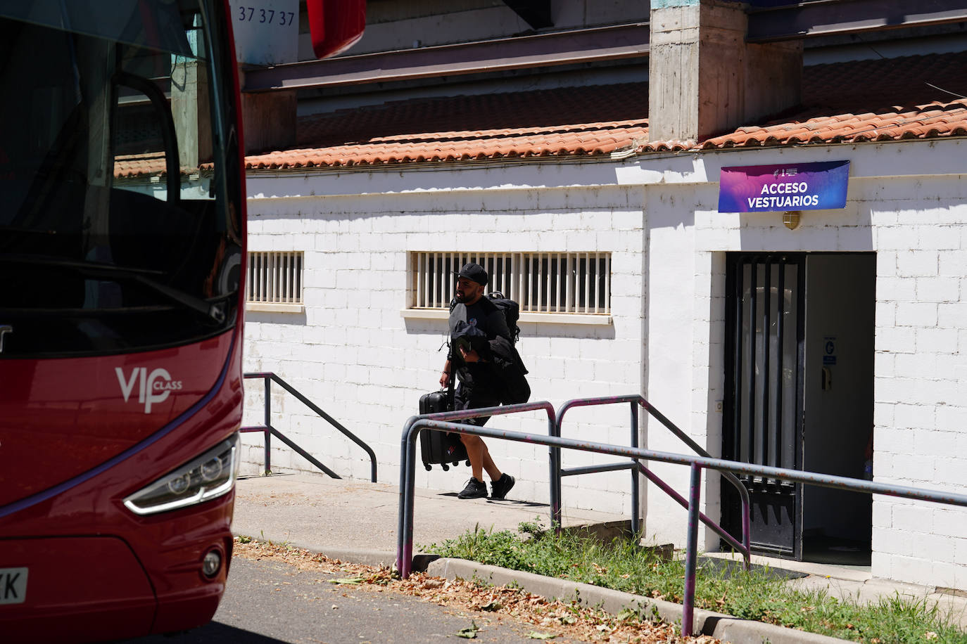 El Salamanca UDS, rumbo a Vigo con Poveda y otros 20 jugadores a bordo